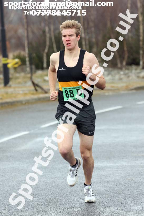 Senior mens Good Friday Elswick Harriers Relay, Newburn, Newcastle. Photo: David T. Hewitson/Sports for All Pics